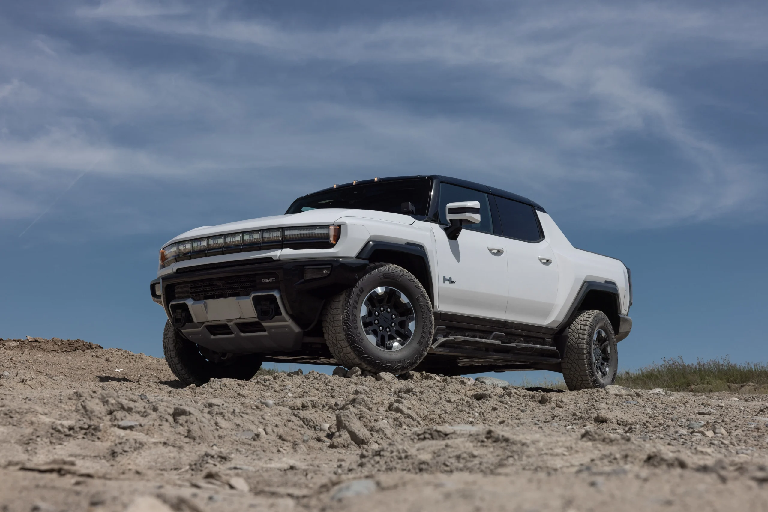 Featured Image Of Hummer EV SUV Pickup Truck